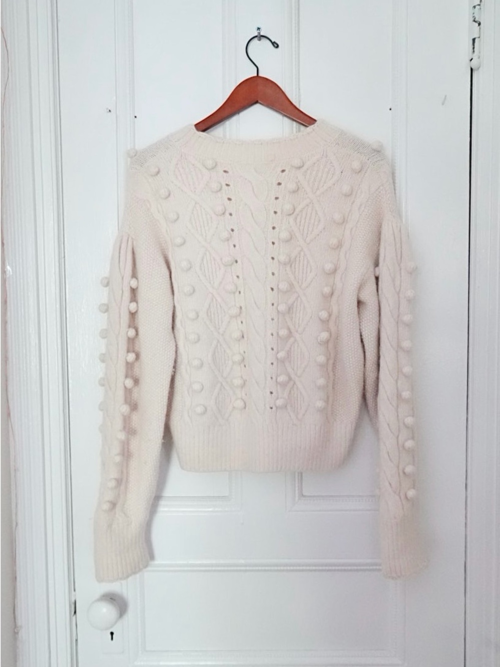 & Other Stories Cream Cable-Knit Pom-Pom Crew Sweater Size Medium - Picture 3 of 10